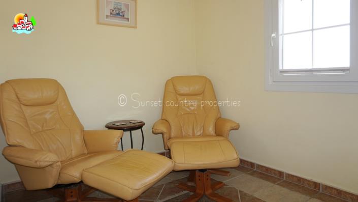 Image No.39-4 Bed Country Property for sale