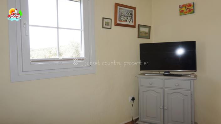 Image No.40-4 Bed Country Property for sale