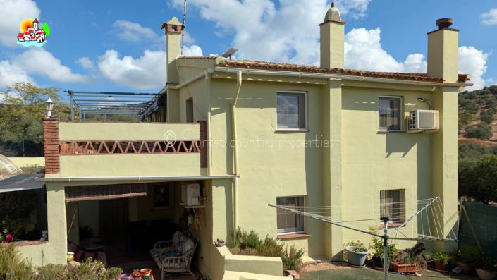 Image No.46-4 Bed Country Property for sale