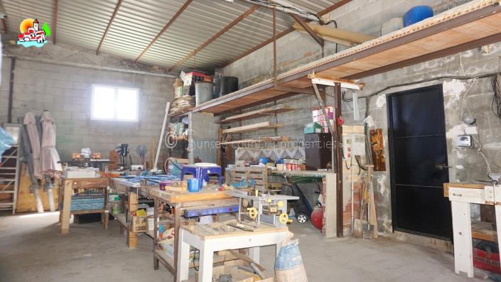 Image No.32-5 Bed Country Property for sale