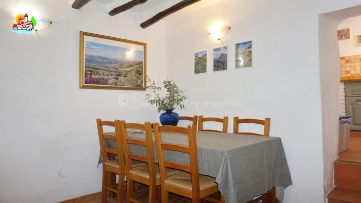 Image No.20-5 Bed Country House for sale