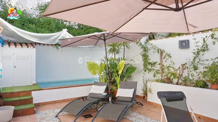 Image No.16-7 Bed Townhouse for sale