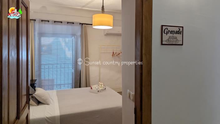 Image No.22-7 Bed Townhouse for sale