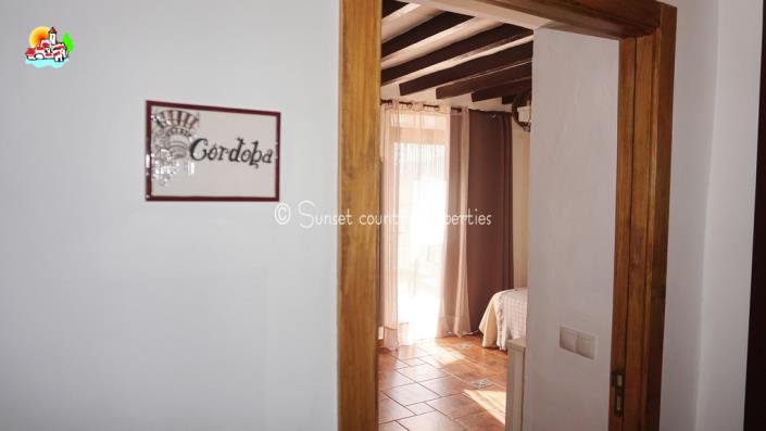 Image No.26-7 Bed Townhouse for sale