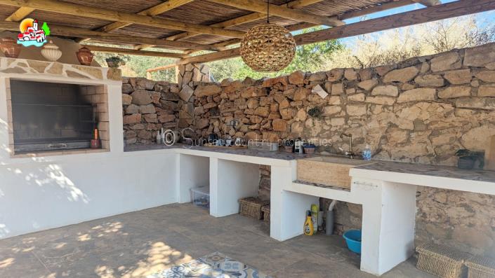 Image No.5-6 Bed Country Property for sale