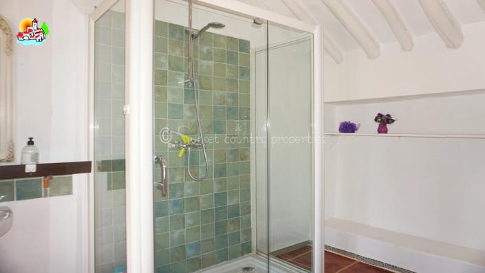 Image No.17-6 Bed Country Property for sale