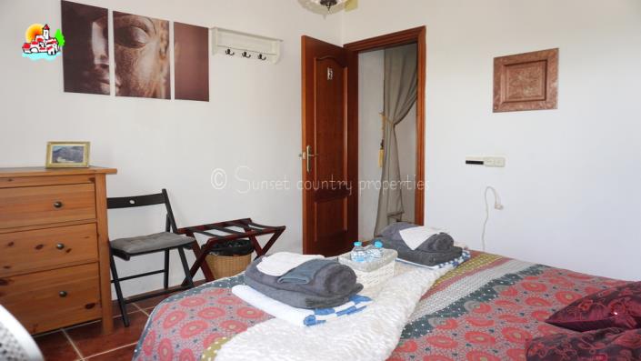 Image No.23-6 Bed Country Property for sale