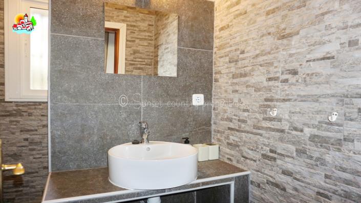 Image No.24-6 Bed Country Property for sale