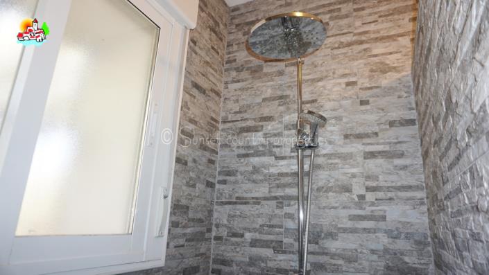 Image No.25-6 Bed Country Property for sale