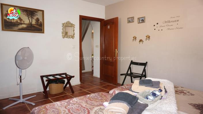 Image No.27-6 Bed Country Property for sale