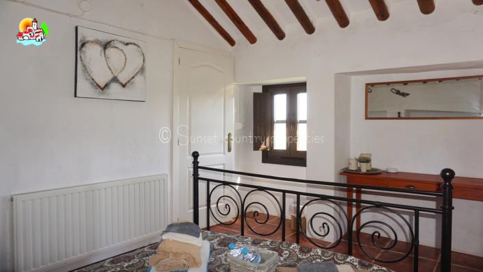 Image No.39-6 Bed Country Property for sale