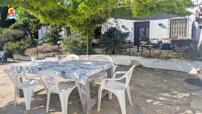 Image No.40-6 Bed Country Property for sale