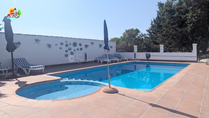 Image No.43-6 Bed Country Property for sale