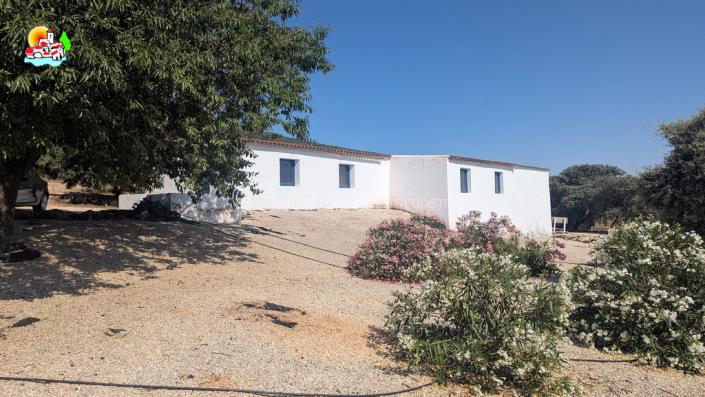 Image No.52-6 Bed Country Property for sale