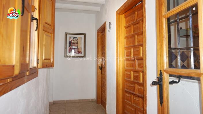 Image No.16-6 Bed Country Property for sale