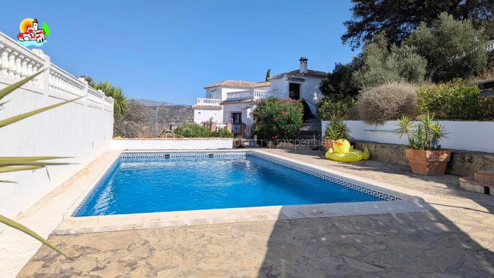 Image No.24-6 Bed Country Property for sale