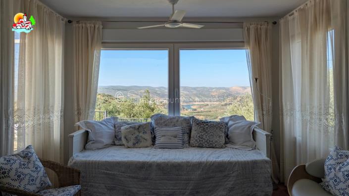 Image No.47-6 Bed Country Property for sale