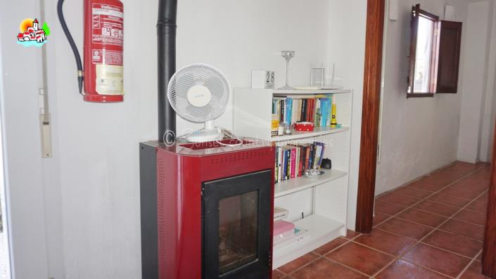 Image No.54-6 Bed Country Property for sale