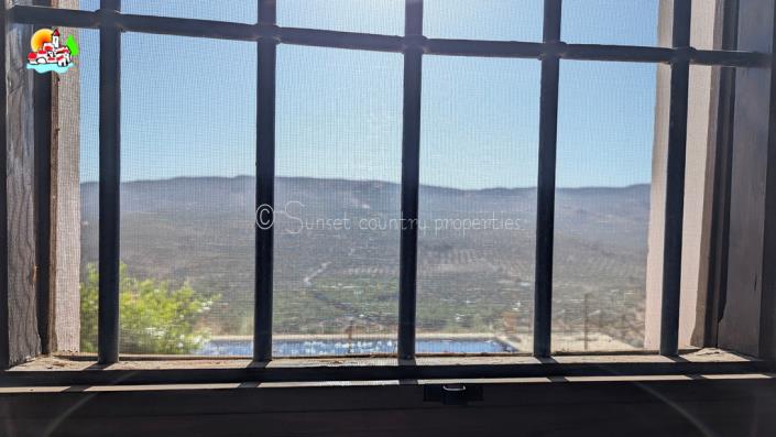 Image No.40-9 Bed Country Property for sale