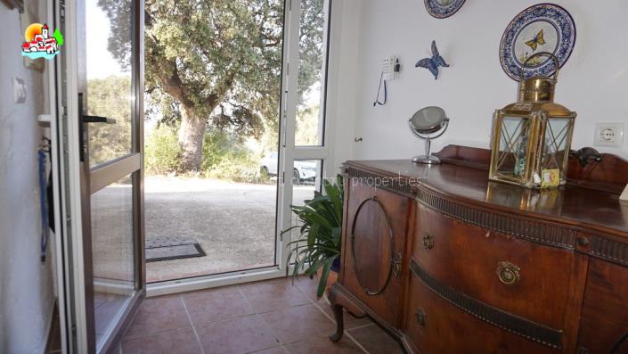 Image No.7-3 Bed Country Property for sale