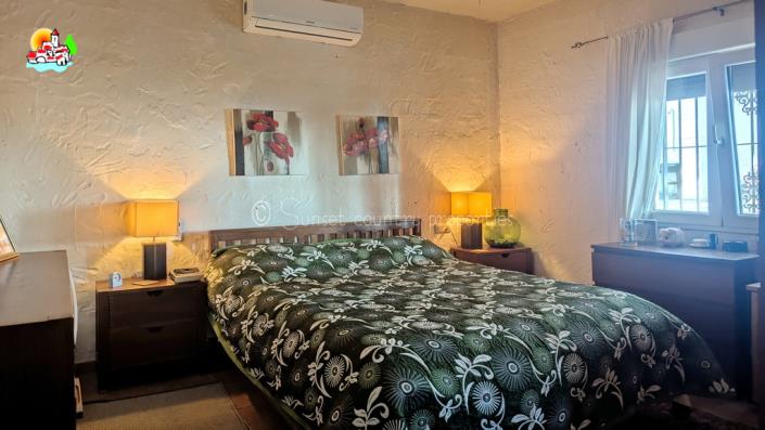 Image No.29-3 Bed Country Property for sale