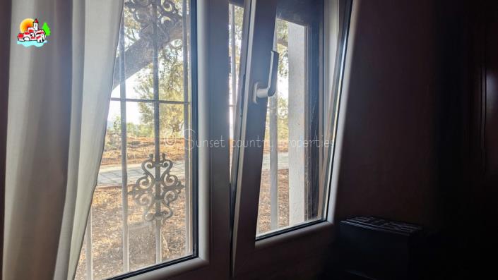 Image No.31-3 Bed Country Property for sale