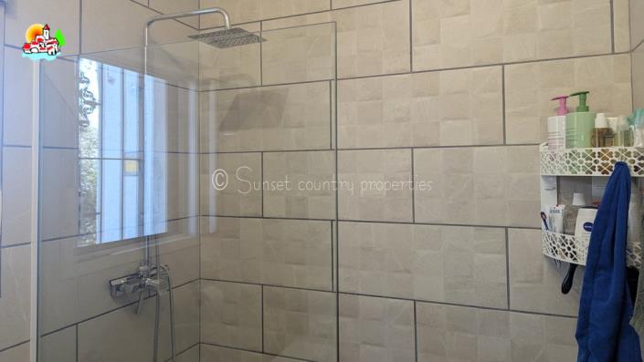 Image No.33-3 Bed Country Property for sale