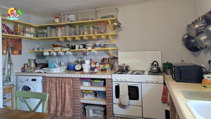 Image No.8-3 Bed Country Property for sale