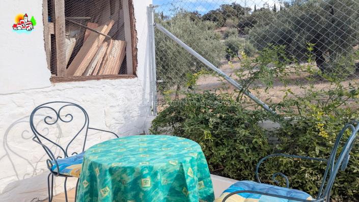 Image No.17-3 Bed Country Property for sale