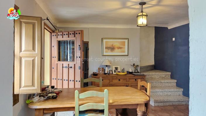 Image No.24-3 Bed Country Property for sale