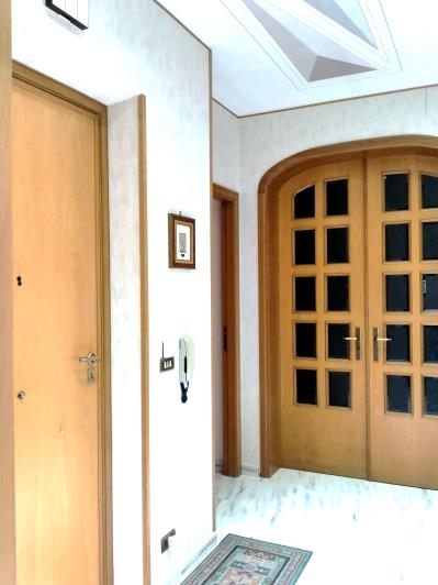 Image No.16-3 Bed Apartment for sale