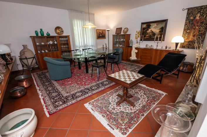 Image No.5-5 Bed Mansion for sale