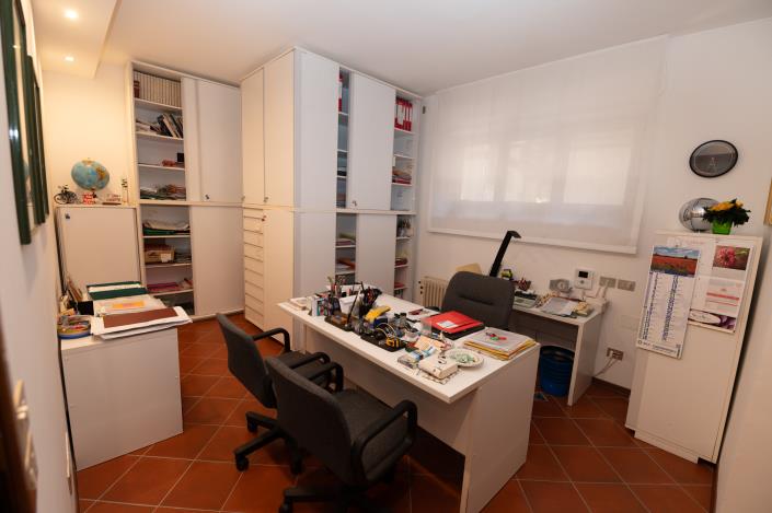 Image No.38-5 Bed Mansion for sale