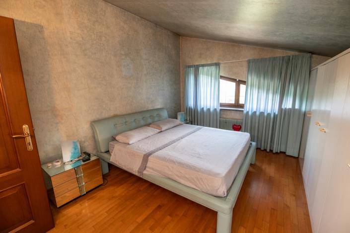 Image No.39-5 Bed Mansion for sale