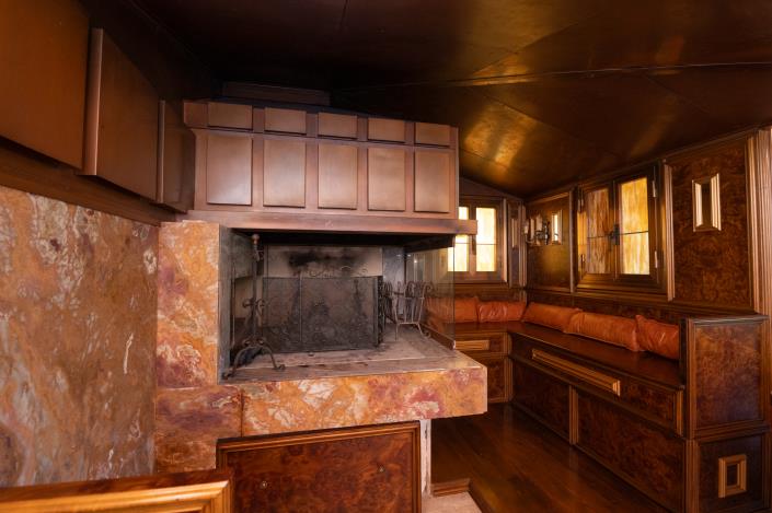 Image No.5-6 Bed Mansion for sale