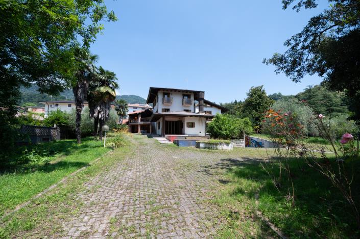 Image No.39-6 Bed Mansion for sale