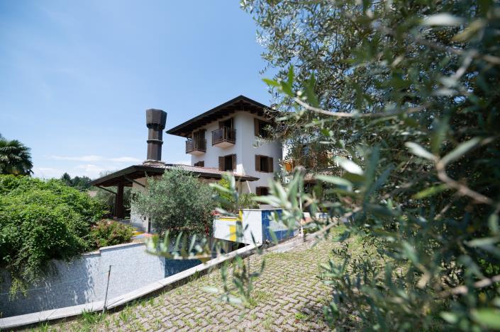 Image No.41-6 Bed Mansion for sale