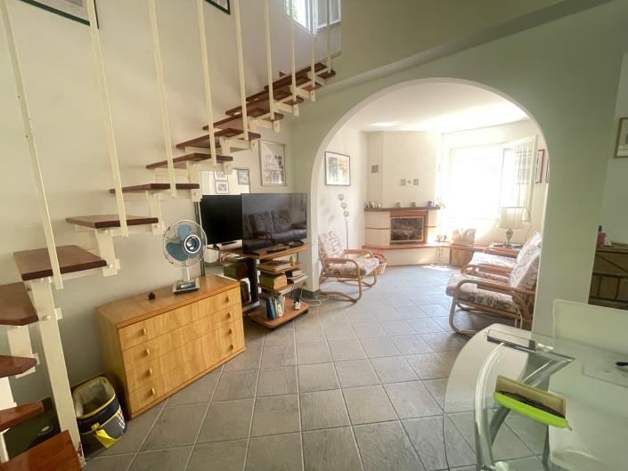 Image No.4-3 Bed Cottage for sale