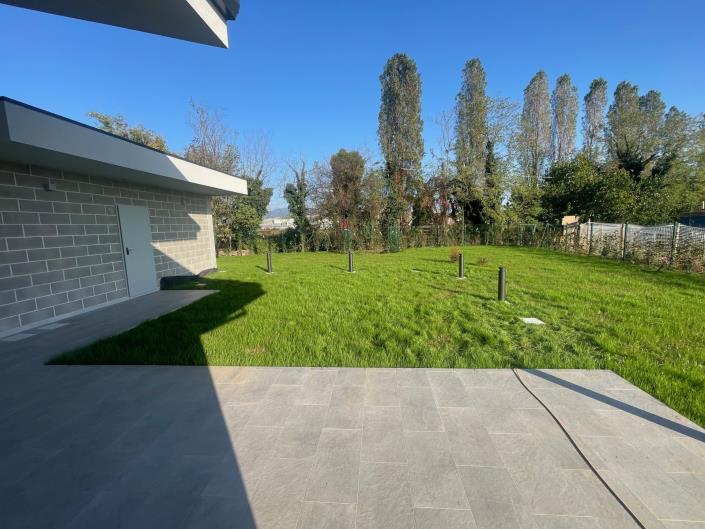 Image No.36-3 Bed Villa / Detached for sale