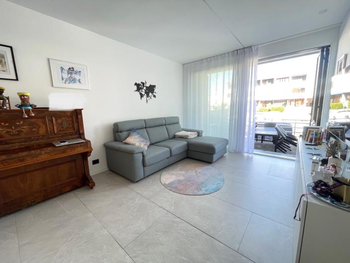 Image No.3-4 Bed Villa for sale