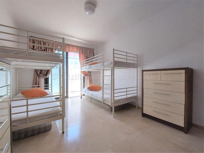 Image No.32-3 Bed Villa for sale