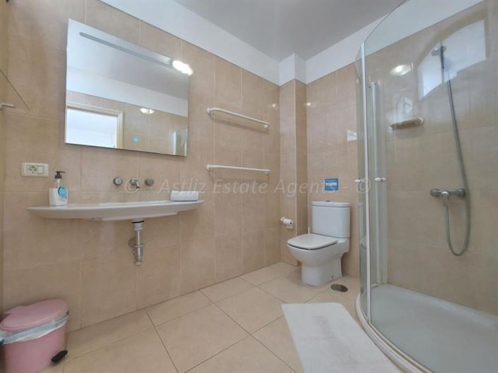 Image No.25-3 Bed Villa for sale