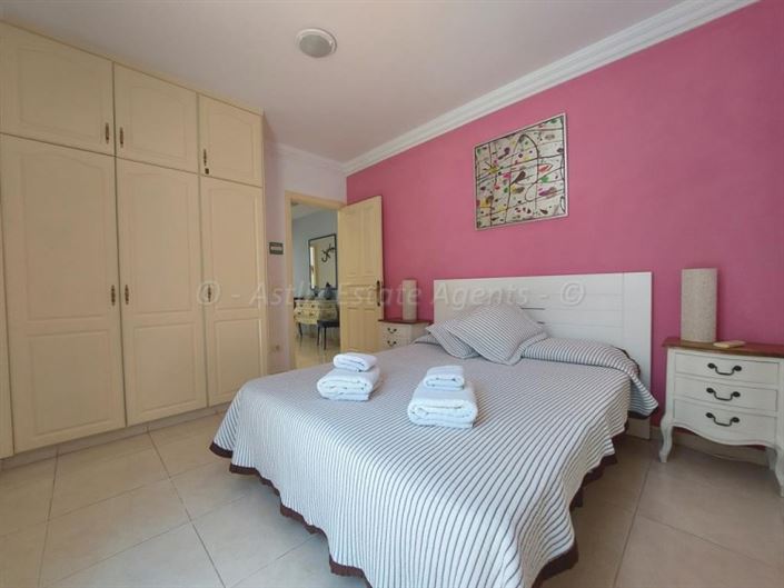 Image No.30-3 Bed Villa for sale