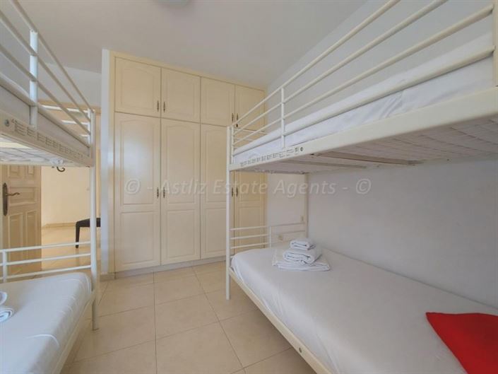 Image No.34-3 Bed Villa for sale