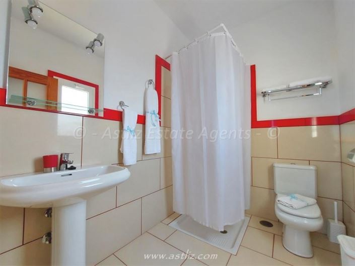 Image No.23-4 Bed Villa for sale