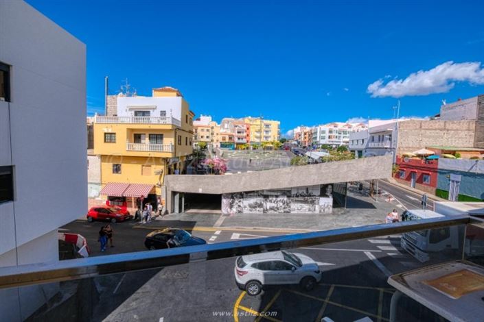 Image No.28-2 Bed Apartment for sale