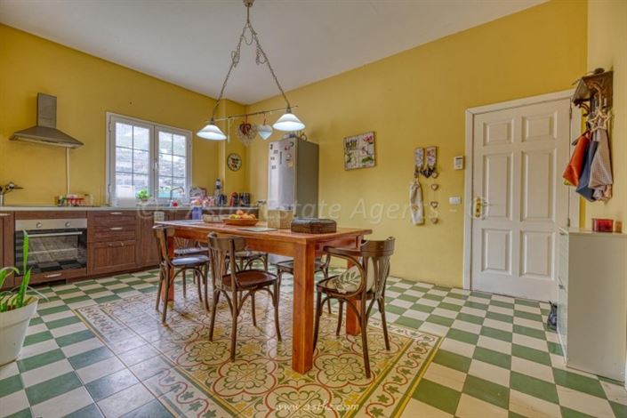 Image No.12-5 Bed Villa for sale