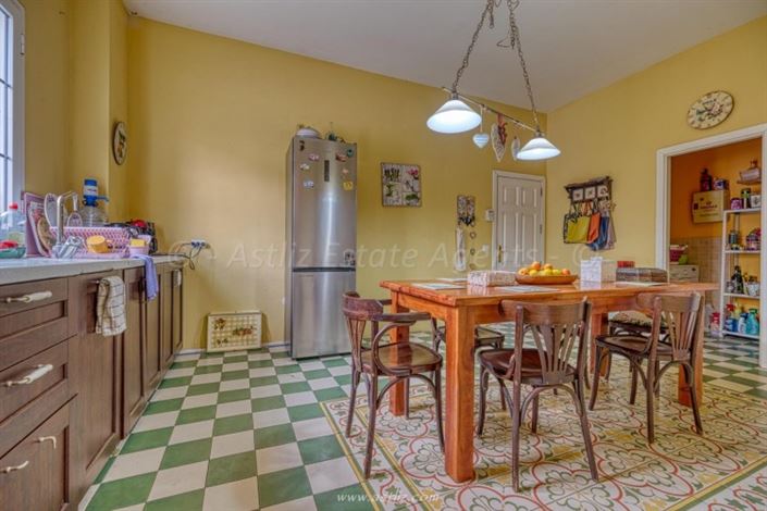 Image No.15-5 Bed Villa for sale