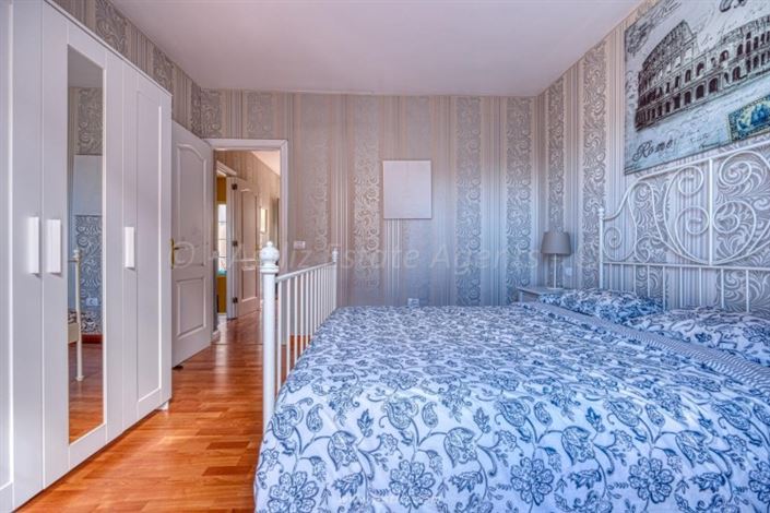 Image No.23-5 Bed Villa for sale