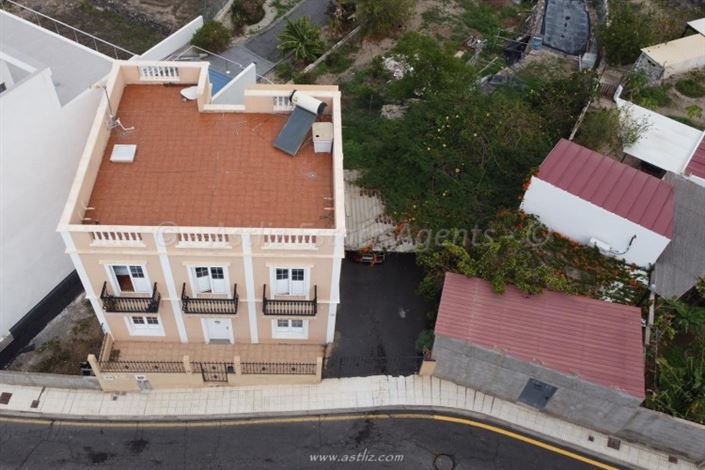 Image No.9-5 Bed Villa for sale